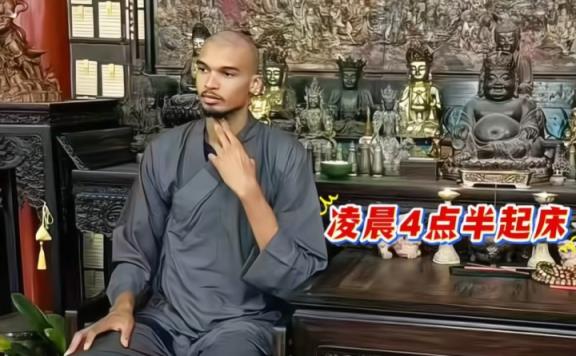 修身养性！文班亚马在少林寺的一天是怎么度过的？